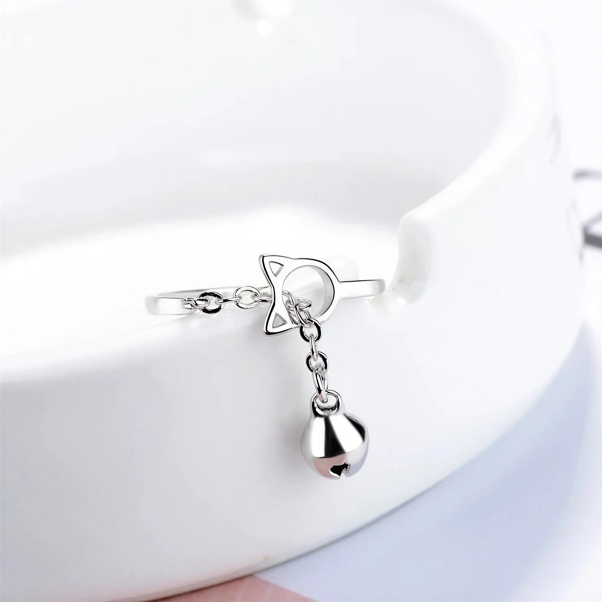 Bague avec anneau en tête de chat et pendentif avec une cloche Pour toi Mon chat