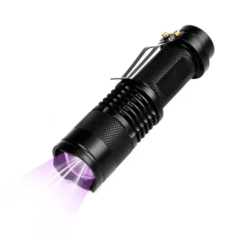 Lampe de poche LED pour inspecter les traces d'urine de chat Pour toi Mon chat