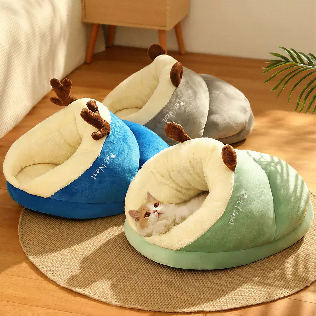 Lit Pour Chat En Forme De Chausson Avec Des Bois De Renne Pour toi Mon chat