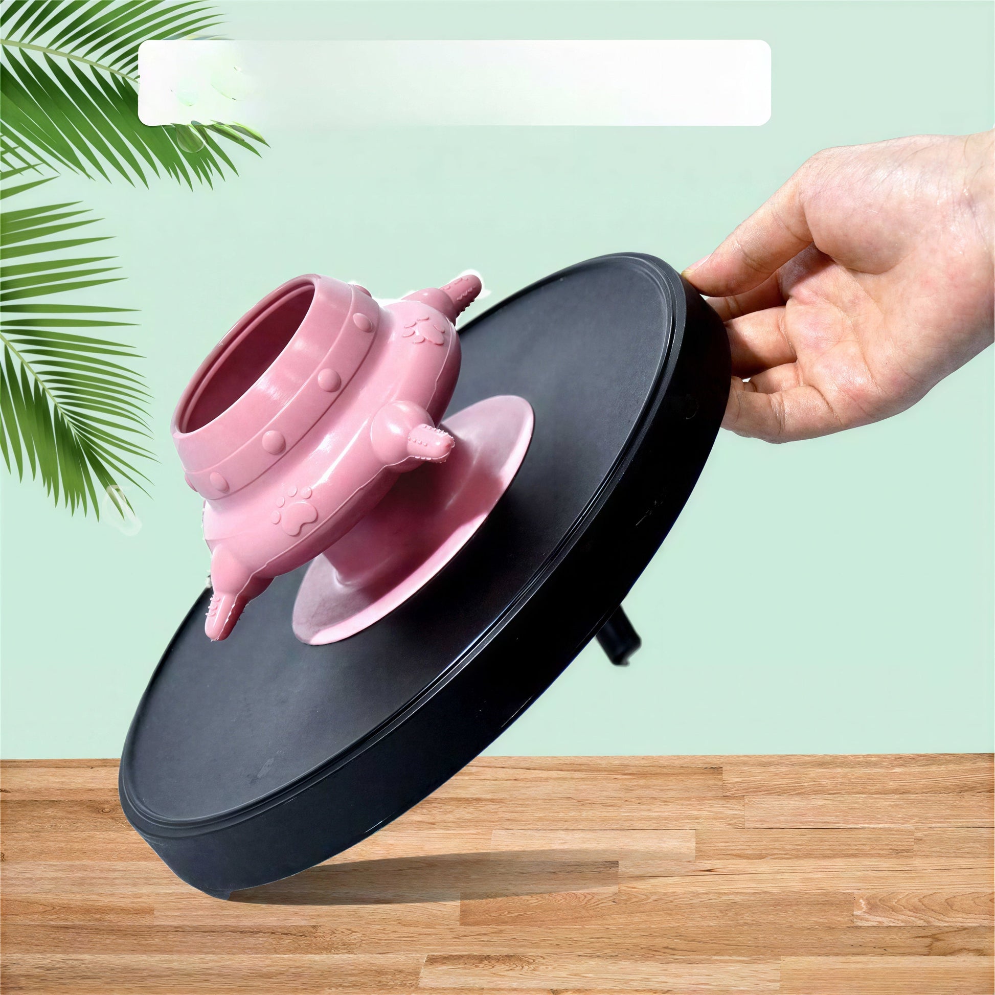 Mangeoire en silicone avec quatre tétines pour chat Pour toi Mon chat